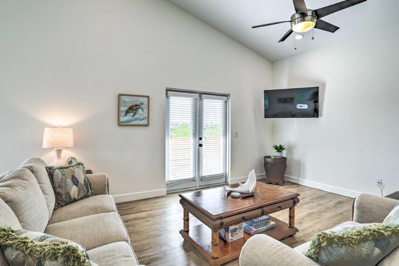 Family-Friendly Tampa Home Less Than 3 Mi To Ocean! エクステリア 写真